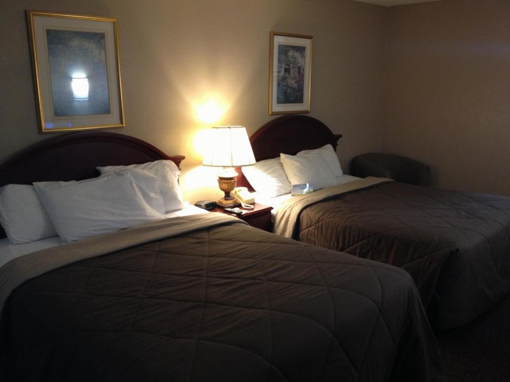 Park Avenue Inn & Suites Image 12