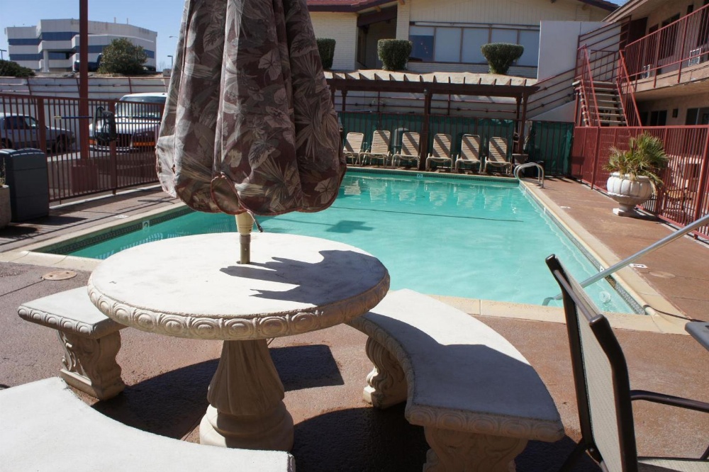 Park Avenue Inn & Suites Image 25
